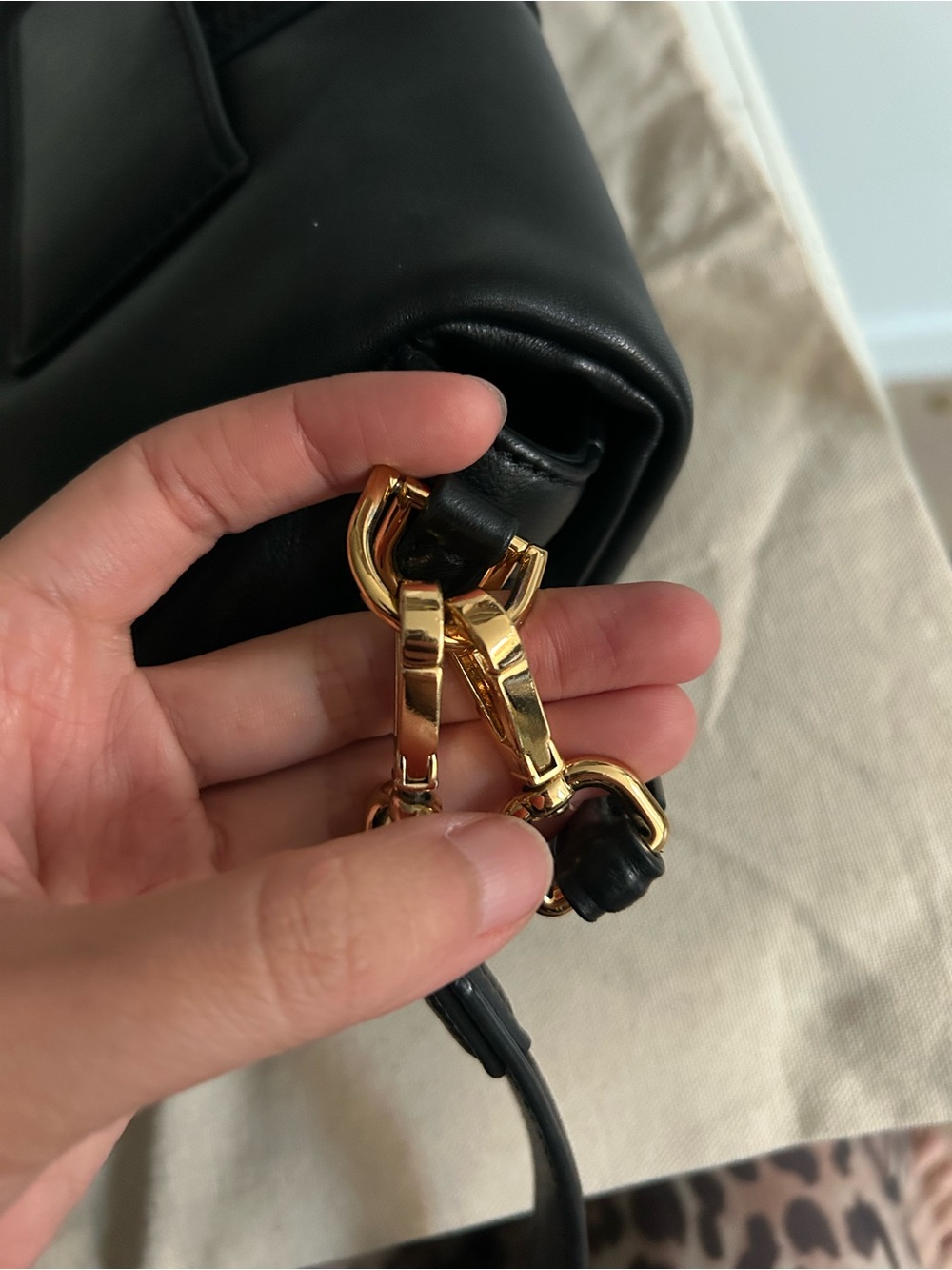 Jacquemus Le Bambinou Bag in Black - Picture 4 of 10